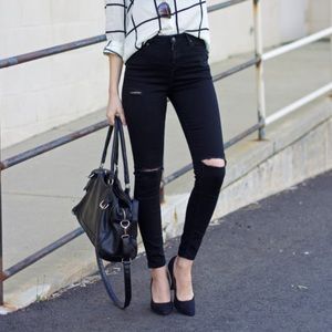 Topshop Moto Ripped Washed Black Jamie Jeans